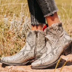 Hot Freebird Stores Miramar Black/White Snake