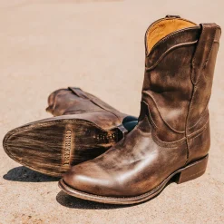 New Freebird Stores Outlaw Brown Distressed