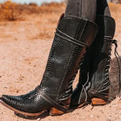 Best Freebird Stores Wardon Black Snake